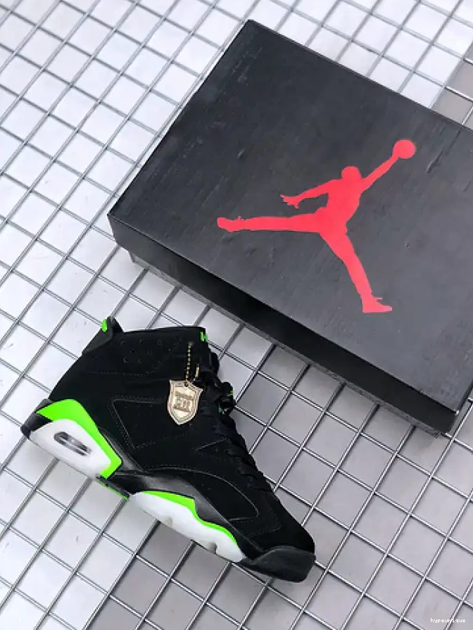 HYPE 003 'Electric 6 Green' Air Retro CT8529 Jordan 0429
